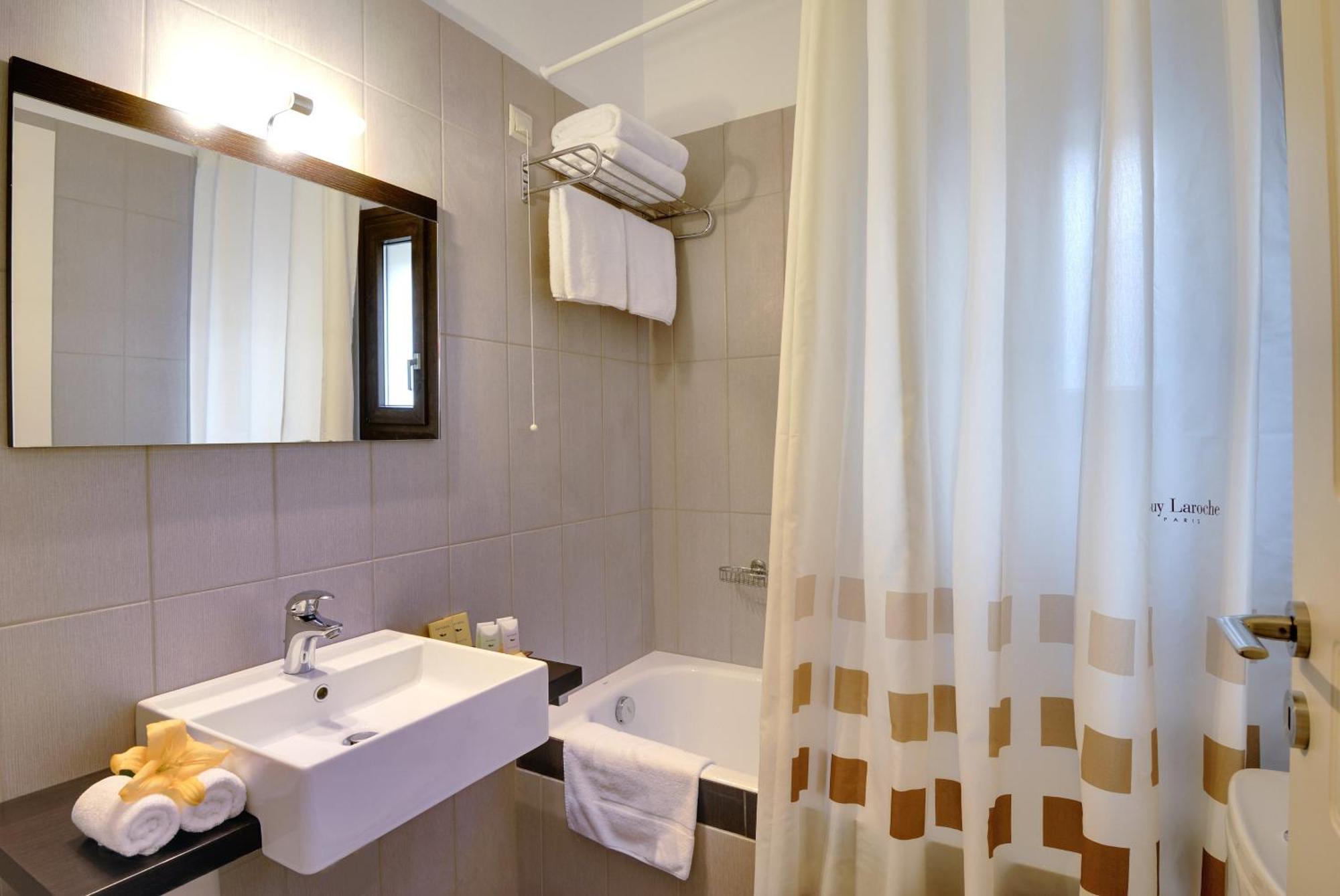 Byzantinon Hotel Leonídion Zewnętrze zdjęcie
