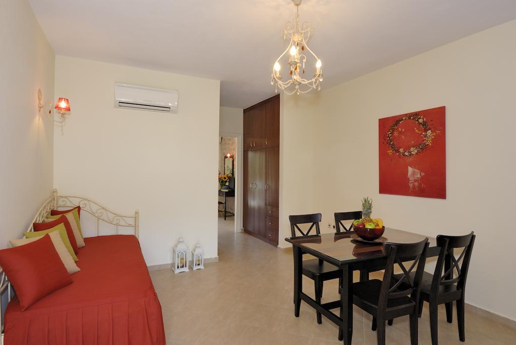 Byzantinon Hotel Leonídion Zewnętrze zdjęcie